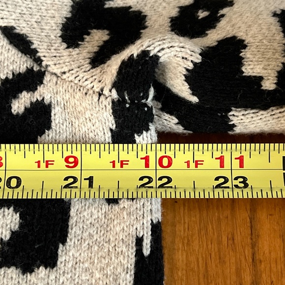 J. Jill Leopard 3 Button Cardigan Sweater EUC - Picture 9 of 12